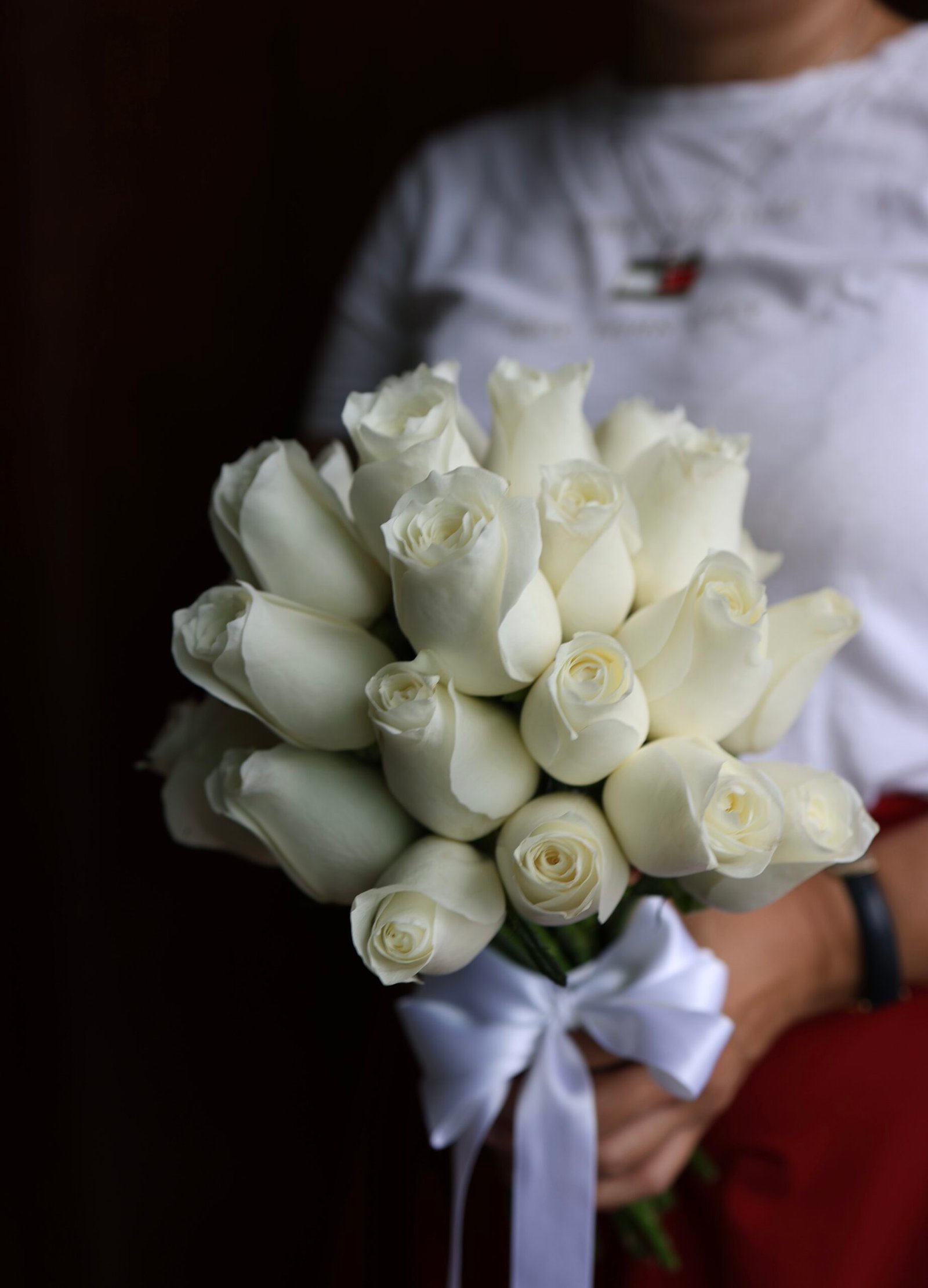 Elegant White Rose Bridal Bouquet - Image 5