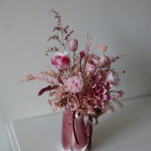 Alternative view of Pink Ombre Ceramic Vase with Preserved Flowers