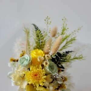 Alternative view of Everlasting Yellow & Green Roses