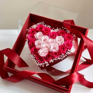 Everlasting Real Flowers - Acrylic Cover - Heart Box