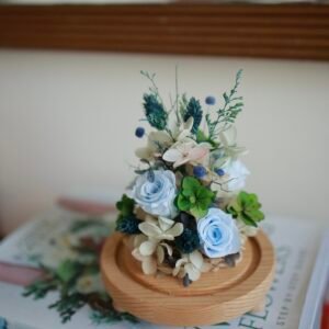 Alternative view of Fleur Bliss Preserved Flower Dome – “Mum’s Sanctuary”